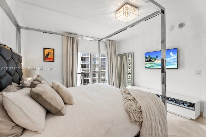 Aluguel de apartamento no Avenue on Brickell 1060 Tower 2117