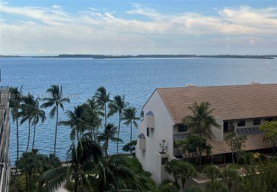 Brickell Key Two Apt #919