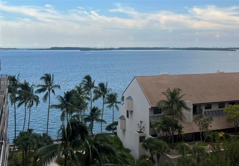 Brickell Key Two Apt #919