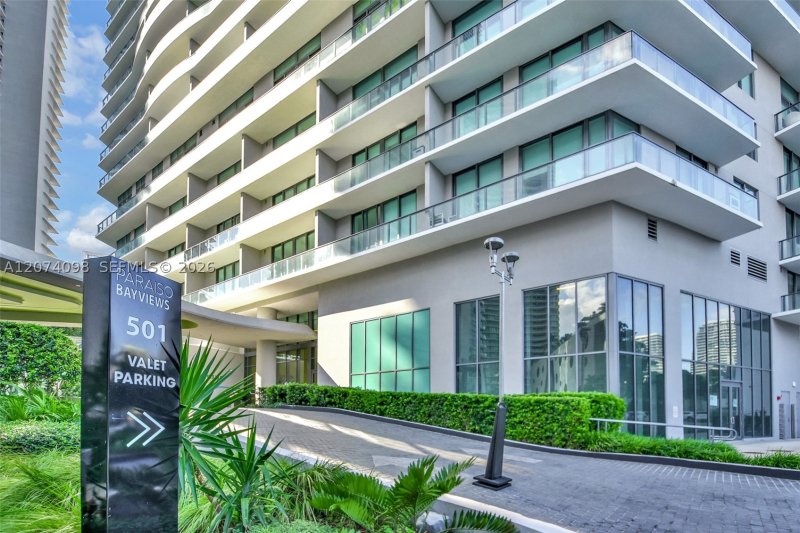 Paraiso Bayviews Apt #2310