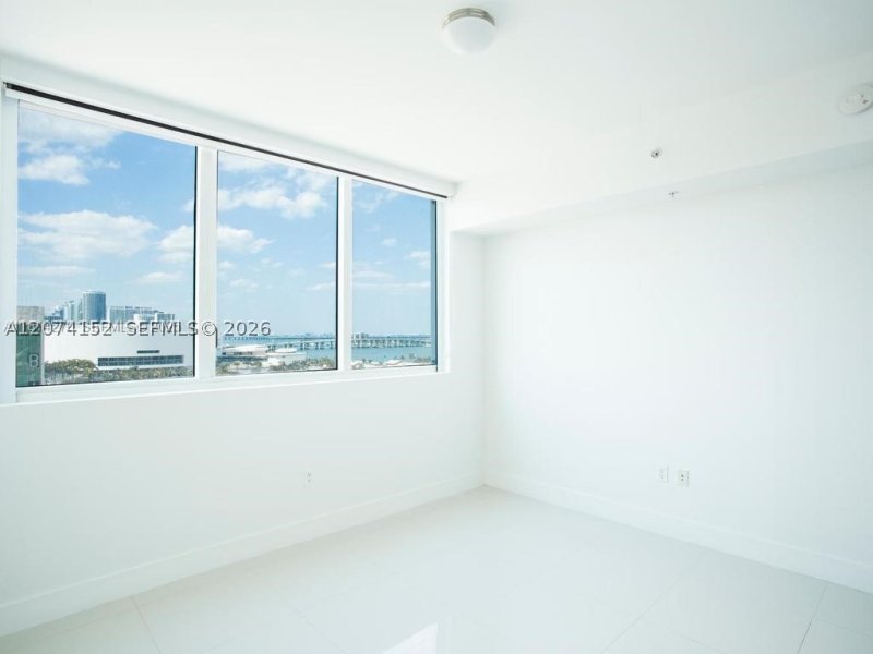 Alquiler de apartamento en Vizcayne Everglades On The Bay 1002