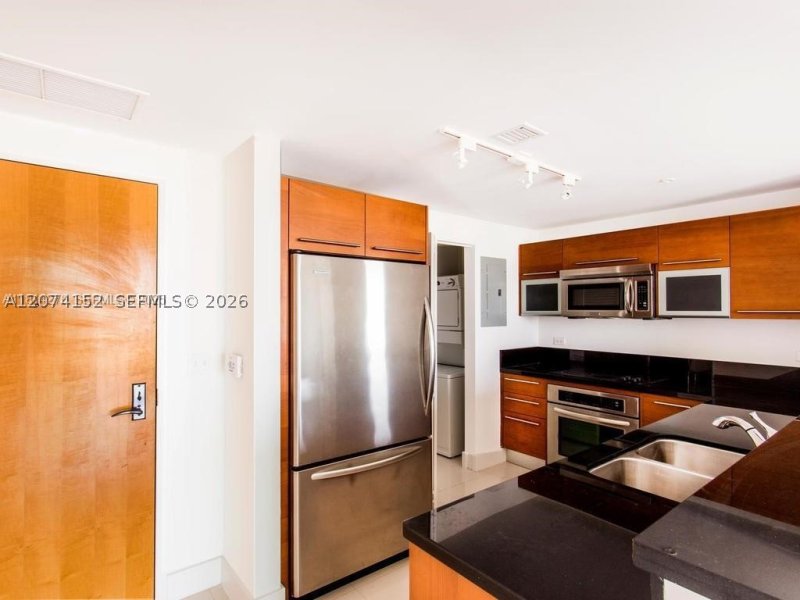 Alquiler de apartamento en Vizcayne Everglades On The Bay 1002