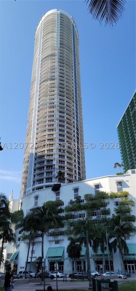 Alquiler de apartamento en Opera Tower 5508