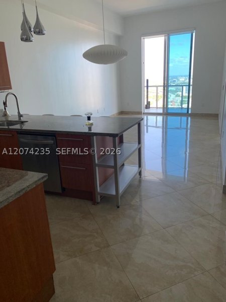 Comprar apartamento no Latitude On The River 4303