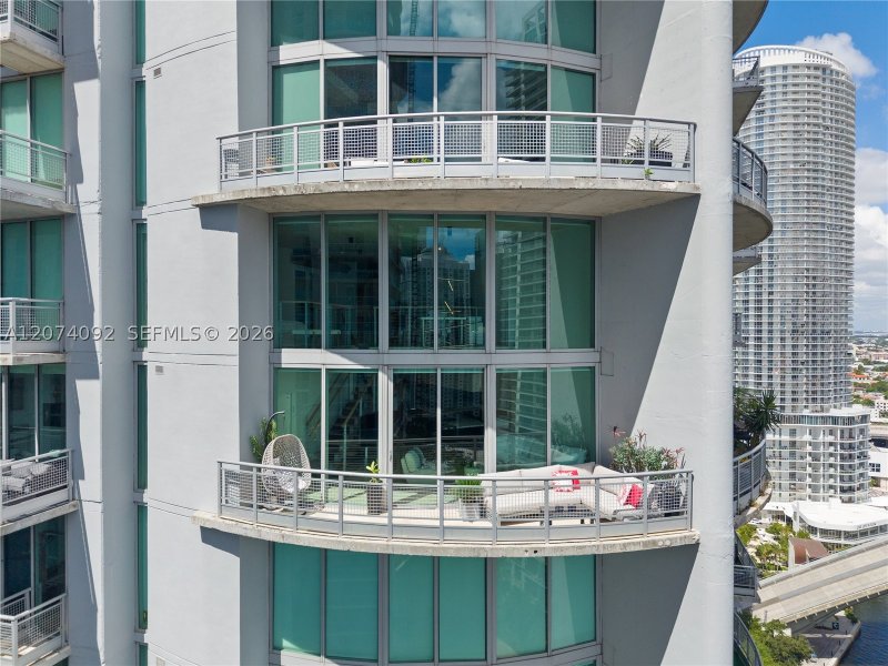 Alquiler de apartamento en Neo Vertika Brickell 2702