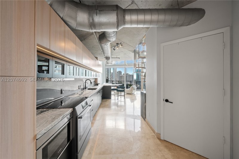 Alquiler de apartamento en Neo Vertika Brickell 2702