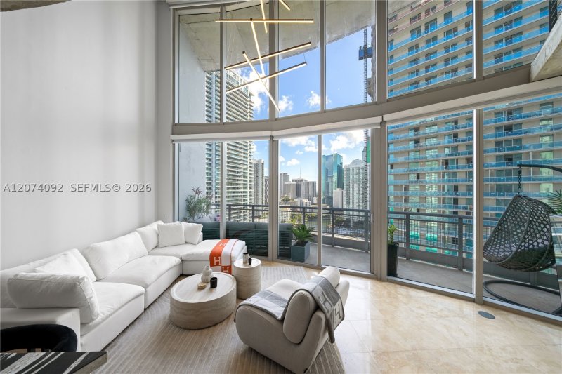 Alquiler de apartamento en Neo Vertika Brickell 2702