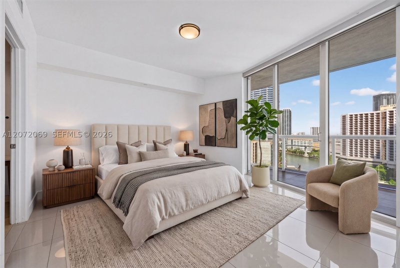 Alquiler de apartamento en Icon Brickell Tower I 1602