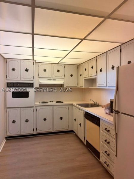 Property photo # 6