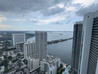 Paraiso Bayviews Apt #903