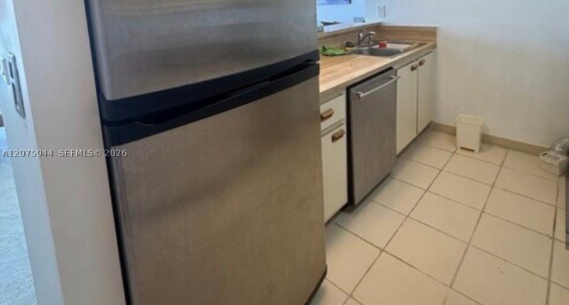 Property photo # 4