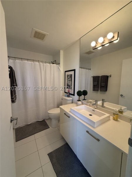 Apartment for rent at Centro Condo 405