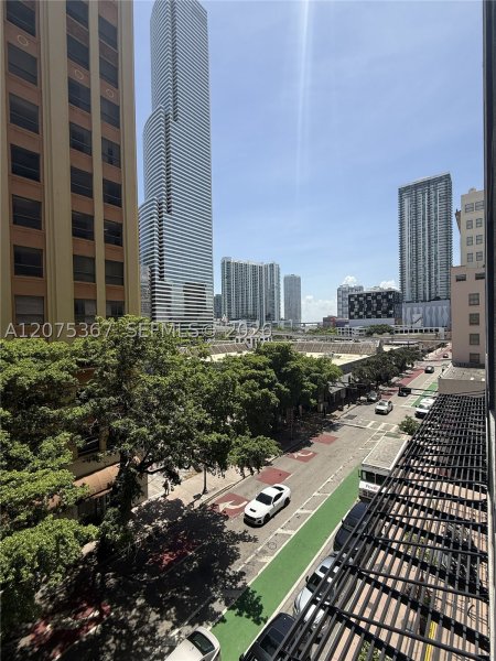 Apartment for rent at Centro Condo 405