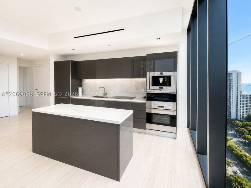 Condo for sale at Echo Brickell 2706