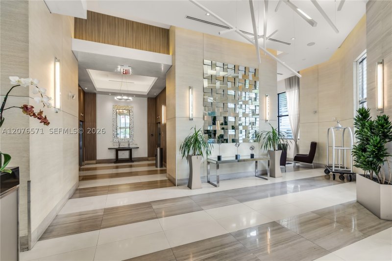 Comprar apartamento no Nine at Mary Brickell Village 1114