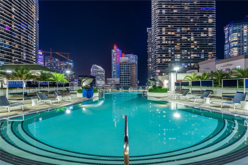 Comprar apartamento no Nine at Mary Brickell Village 1114