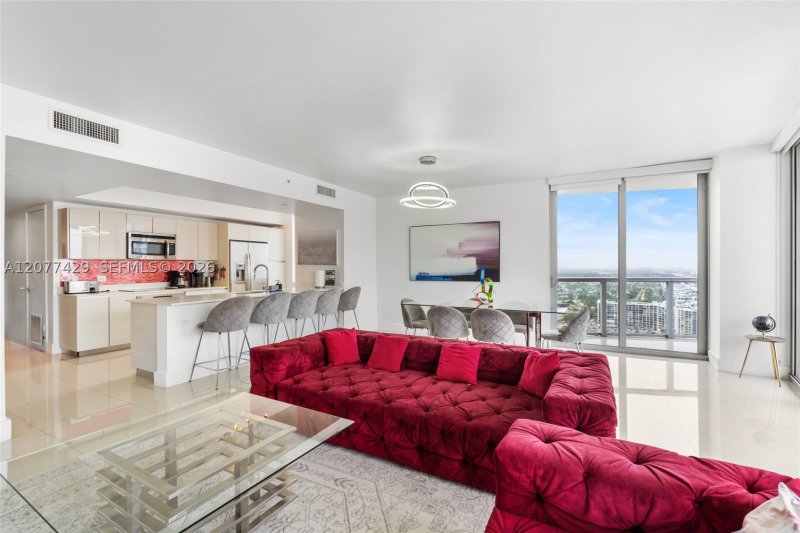 Apartment for rent at Beachwalk T2802