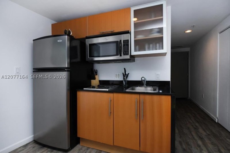 Property photo # 11