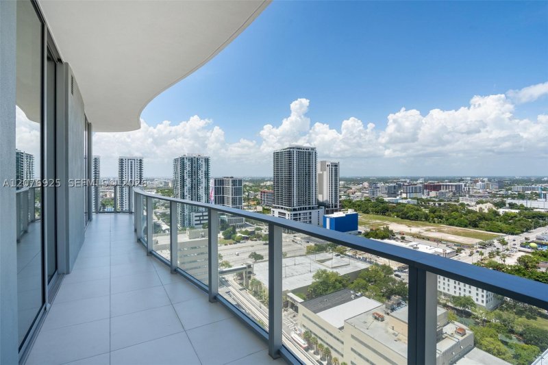 Property photo # 9