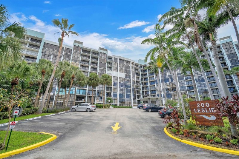 Comprar apartamento no 200 Leslie 818