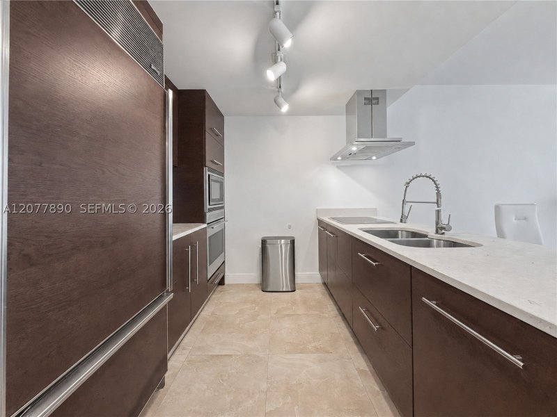 Property photo # 10