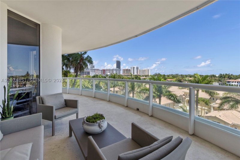 Property photo # 3