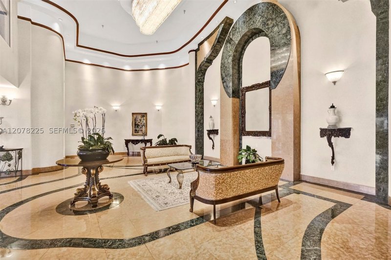 Property photo # 6