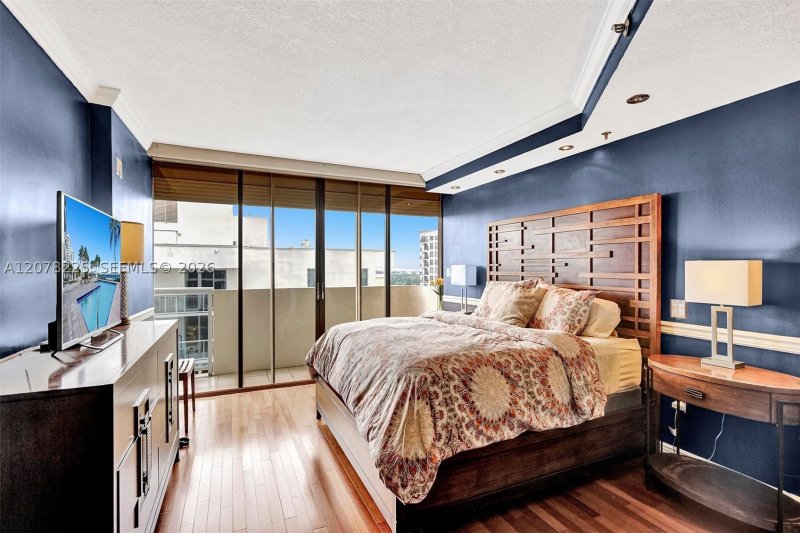 Property photo # 9