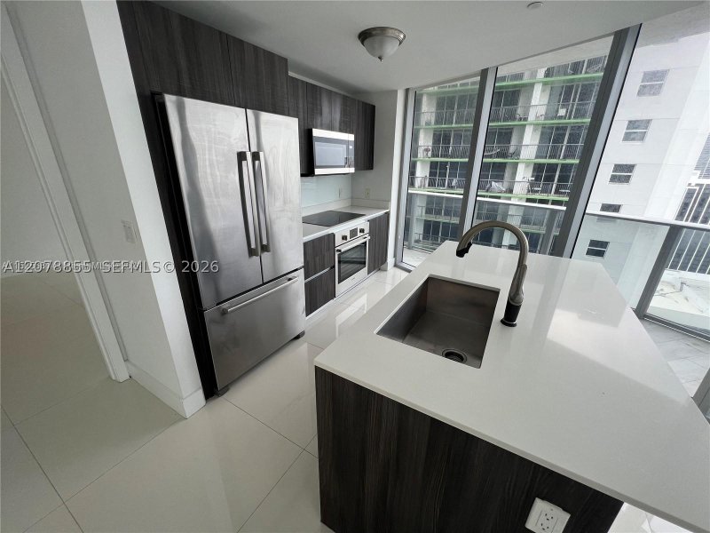 Condo for sale at Aria on The Bay 3100