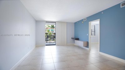 Property photo # 12
