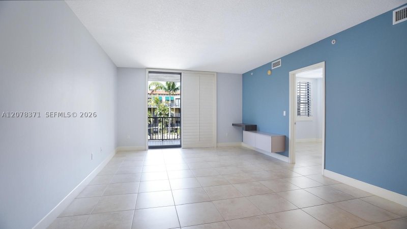 Apartment for rent at 55 Merrick 729