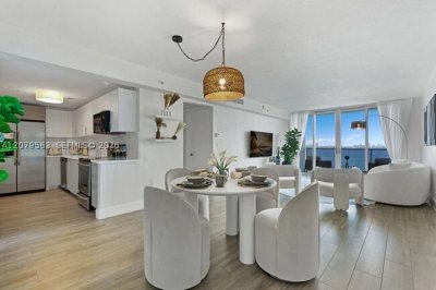Wake Biscayne Bay Apt #5S