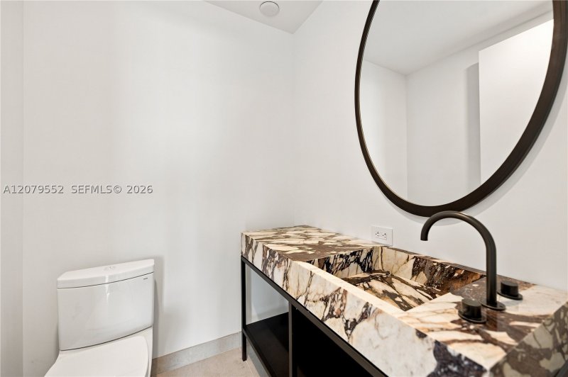 Apartment for rent at 2200 Brickell 413