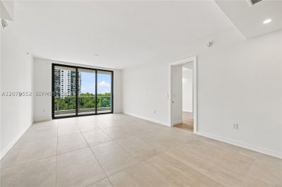 Property photo # 11