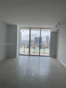 50 Biscayne Apt #3407