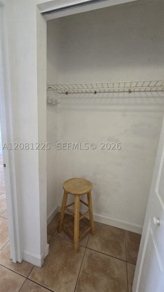 Alquiler de apartamento en Triton Towers 1005
