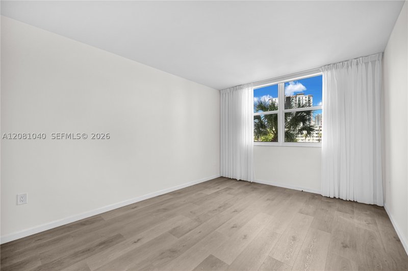 Comprar apartamento no Arlen House 211