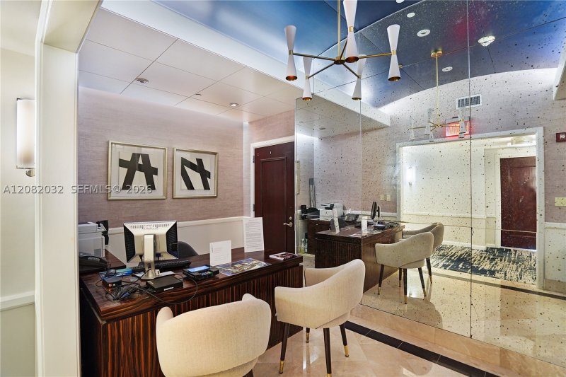 Condo for sale at Fontainebleau III 905