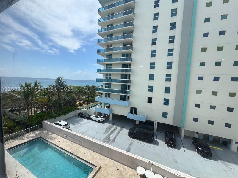 Alquiler de apartamento en Four Winds Condo 504