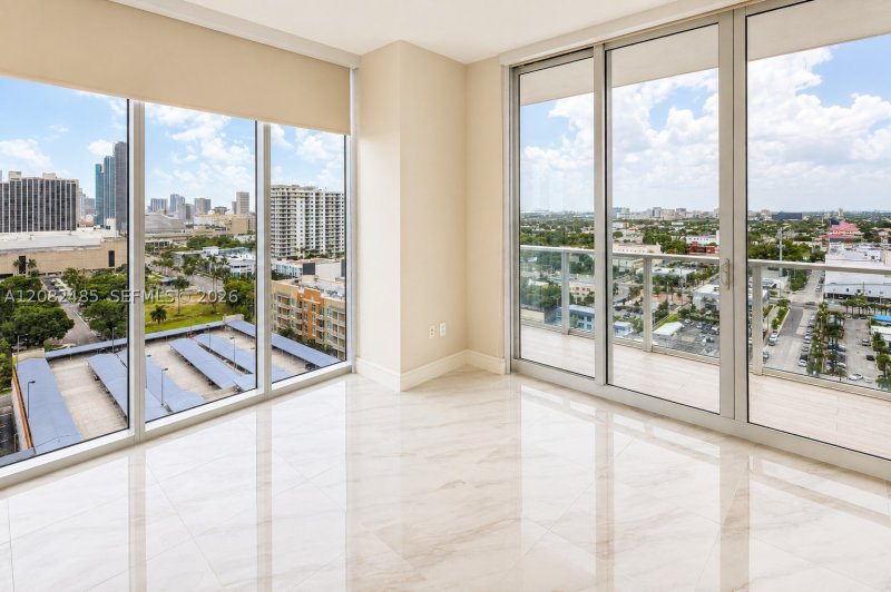 Comprar apartamento en Paramount Bay 1710