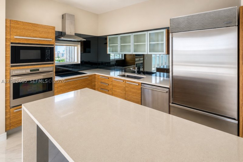 Comprar apartamento en Paramount Bay 1710
