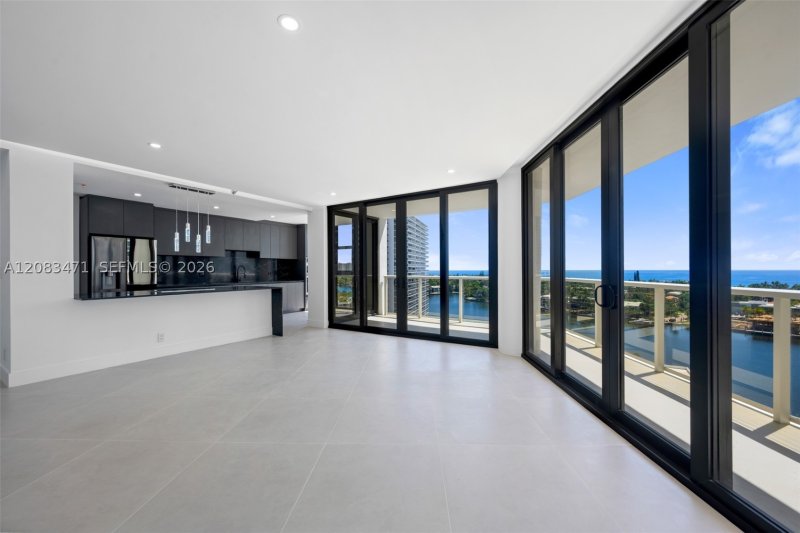 Comprar apartamento en Hamptons West 1008