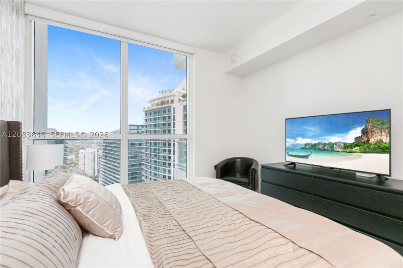 Alquiler de apartamento en The Bond 3803