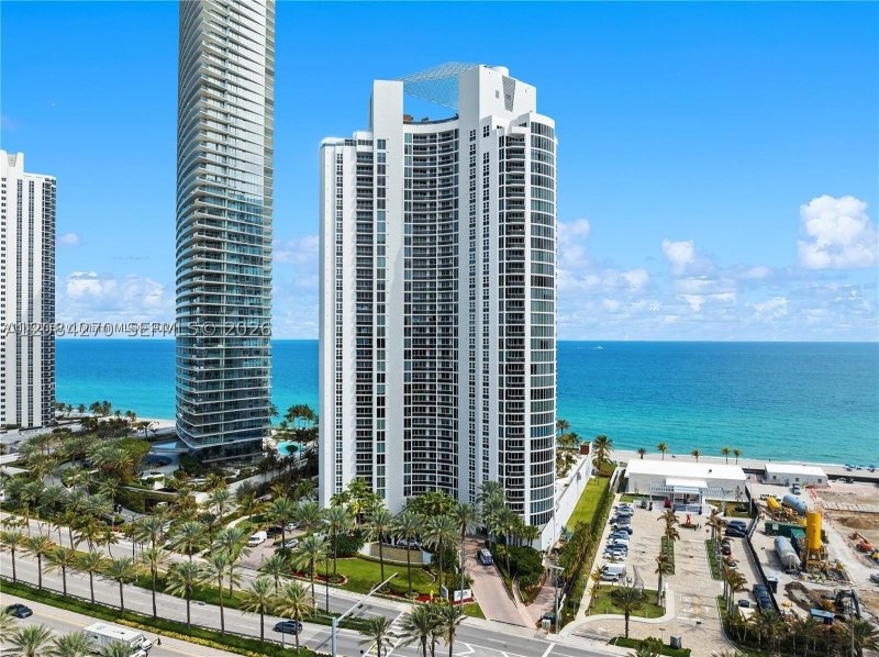 Condo for sale at Ocean Three 2101