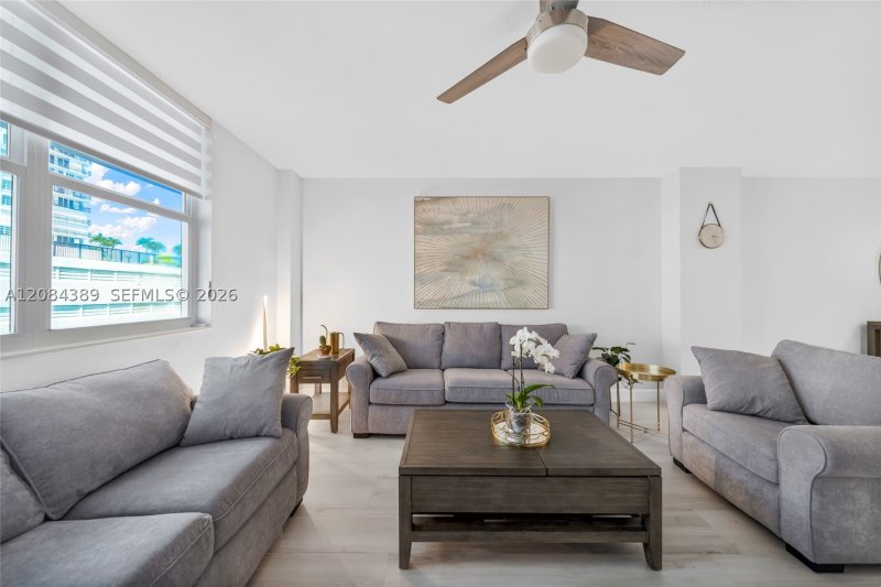 Alquiler de apartamento en Galt Towers 1J