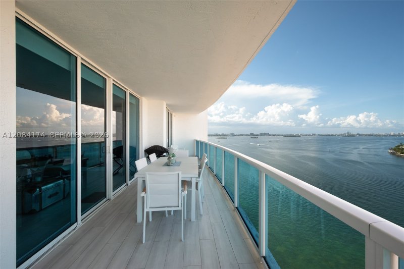 Comprar apartamento no The Bridgewater 1901