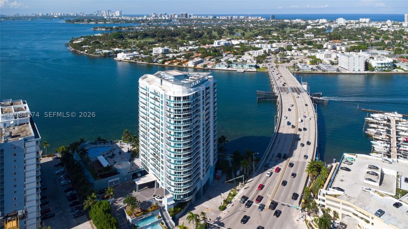 Comprar apartamento no The Bridgewater 1901