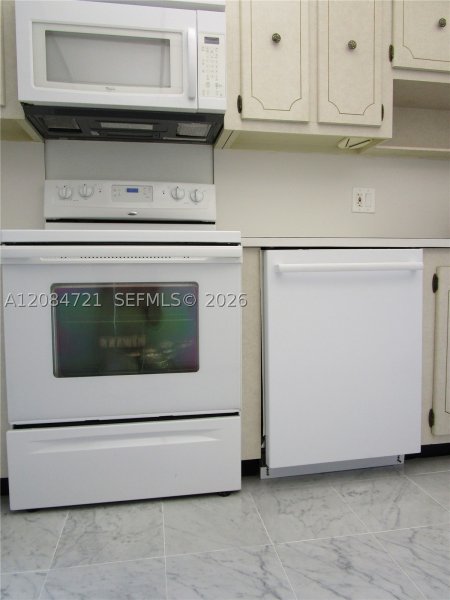 Alquiler de apartamento en Commodore Club East 412
