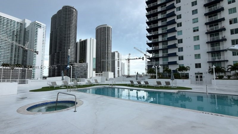 Property photo # 10
