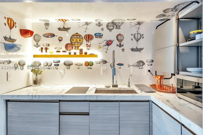 Comprar apartamento en Mondrian 1020